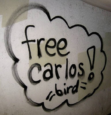 FREE CARLOS graffiti tag zürich schweiz. das erste free carlos graffiti tag das uns in den strassen zürichs aufgefallen ist