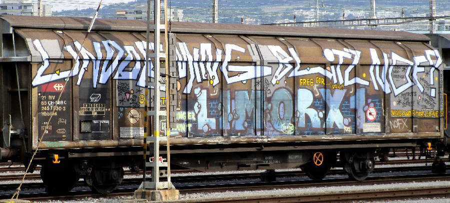 UNDOE MING BLITZ NOFX freight graffiti free for ever never working slaves