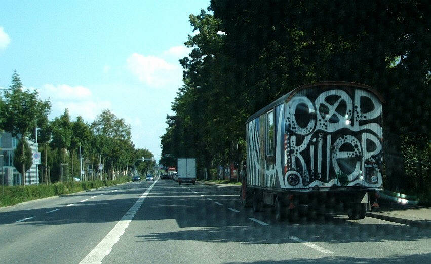 COP KILLER GRAFFITI TRUCK zrich-schwamendingen berlandstrasse nhe herzogenmhlestrasse kreis 12