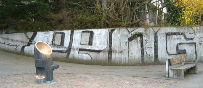 PENG graffiti zrich bergstrasse im villenviertel am zrichberg
