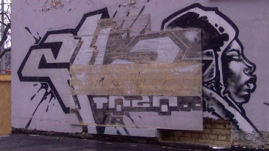 original TAGA graffiti hardstrasse zrich aussersihl. 2009 wurde die baulcke gefllt und das TAGA verschwand